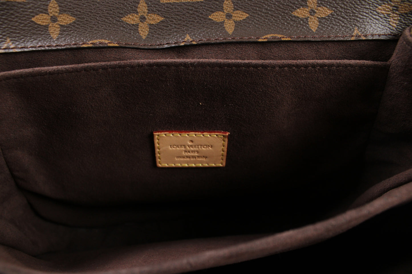 Louis Vuitton Pochette Metis In Monogram