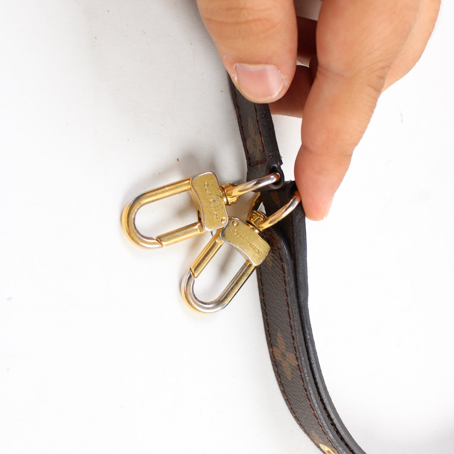 Louis Vuitton Pochette Metis In Monogram