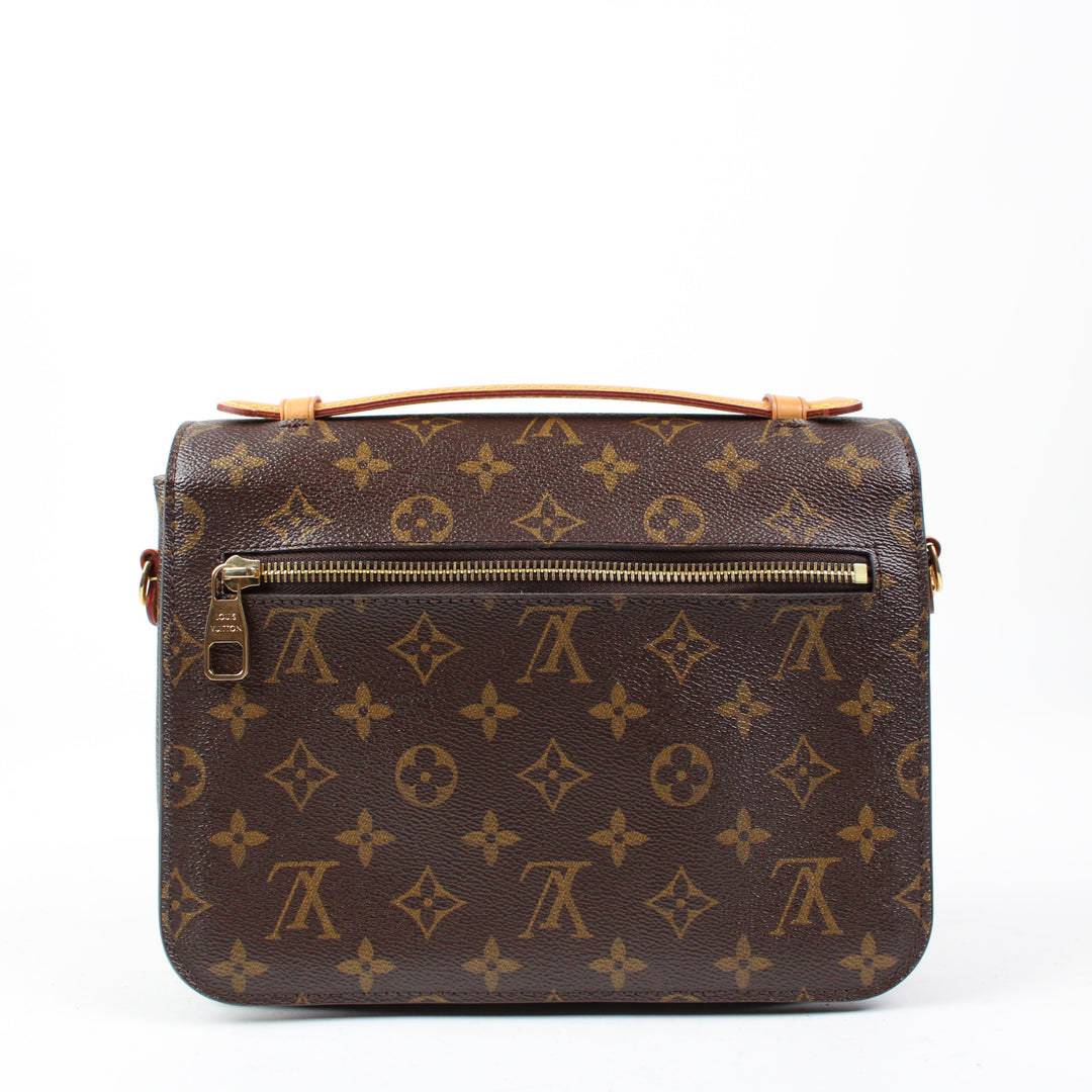 Louis Vuitton Pochette Mètis