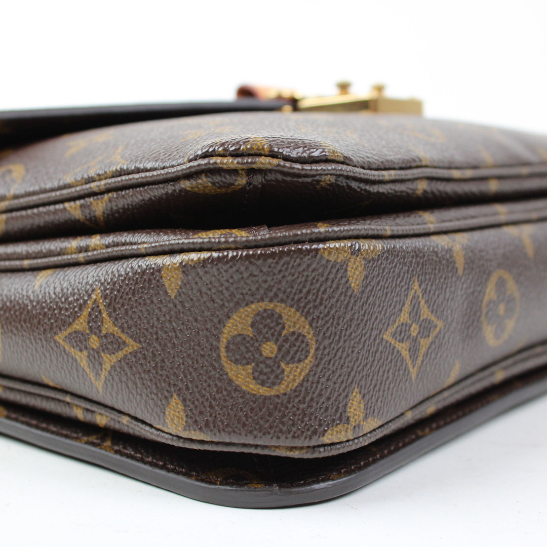 Louis Vuitton Pochette Mètis