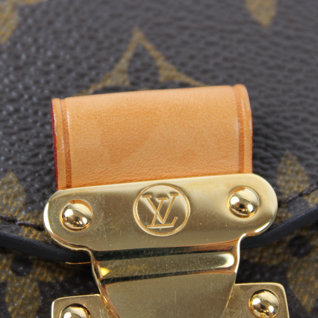 Louis Vuitton Pochette Mètis