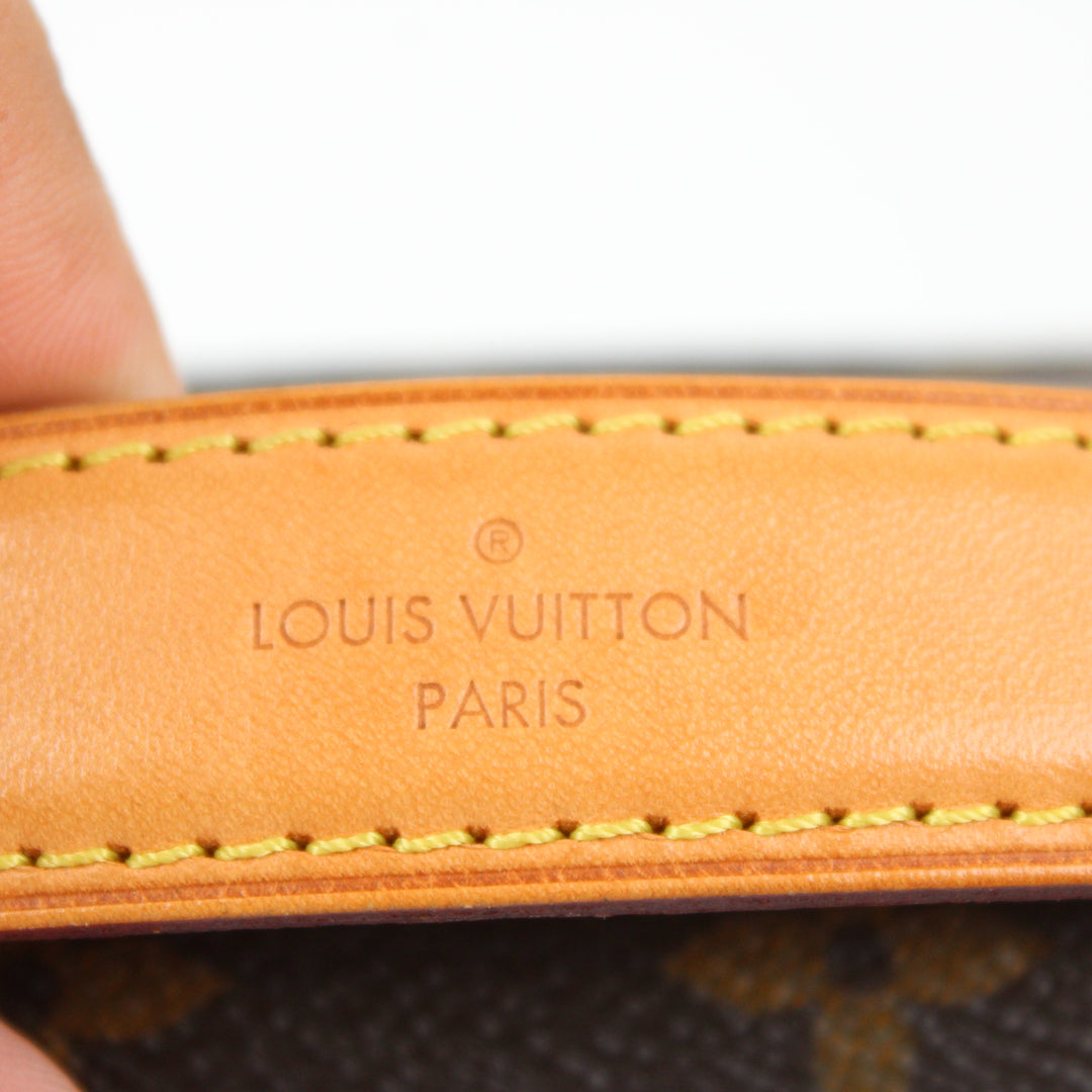 Louis Vuitton Pochette Mètis