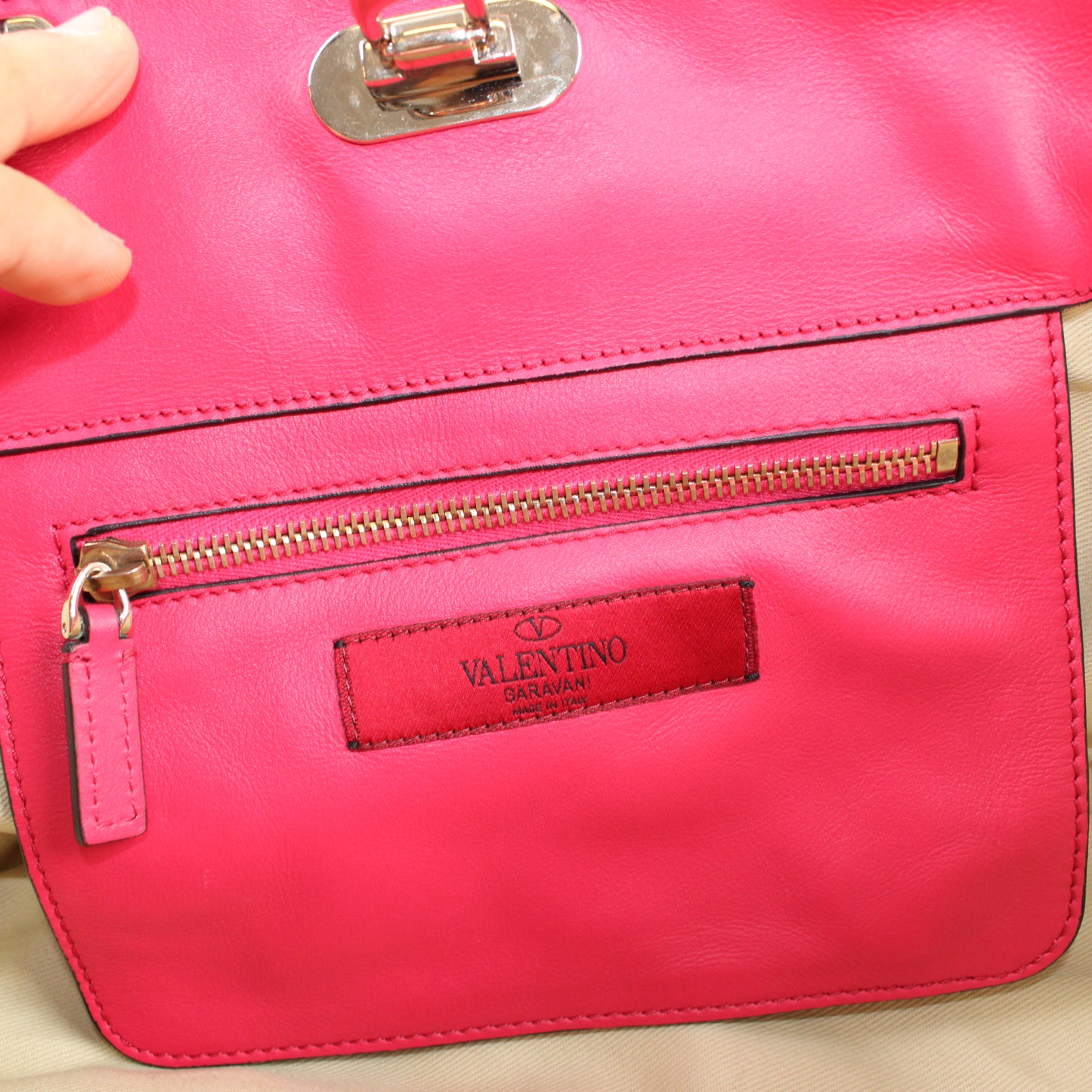 Valentino Garavani Rockstud Shopper Small