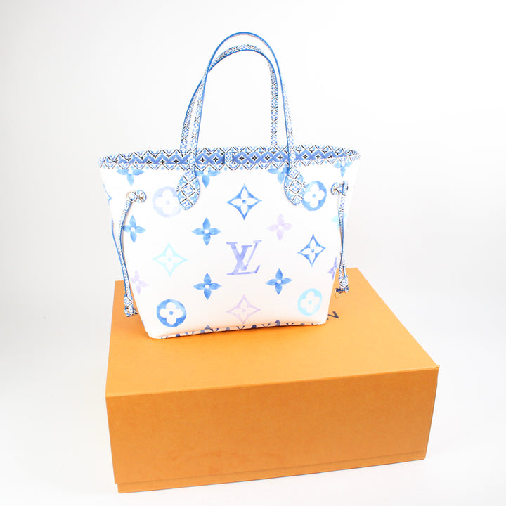 Louis Vuitton Neverfull MM By The Pool