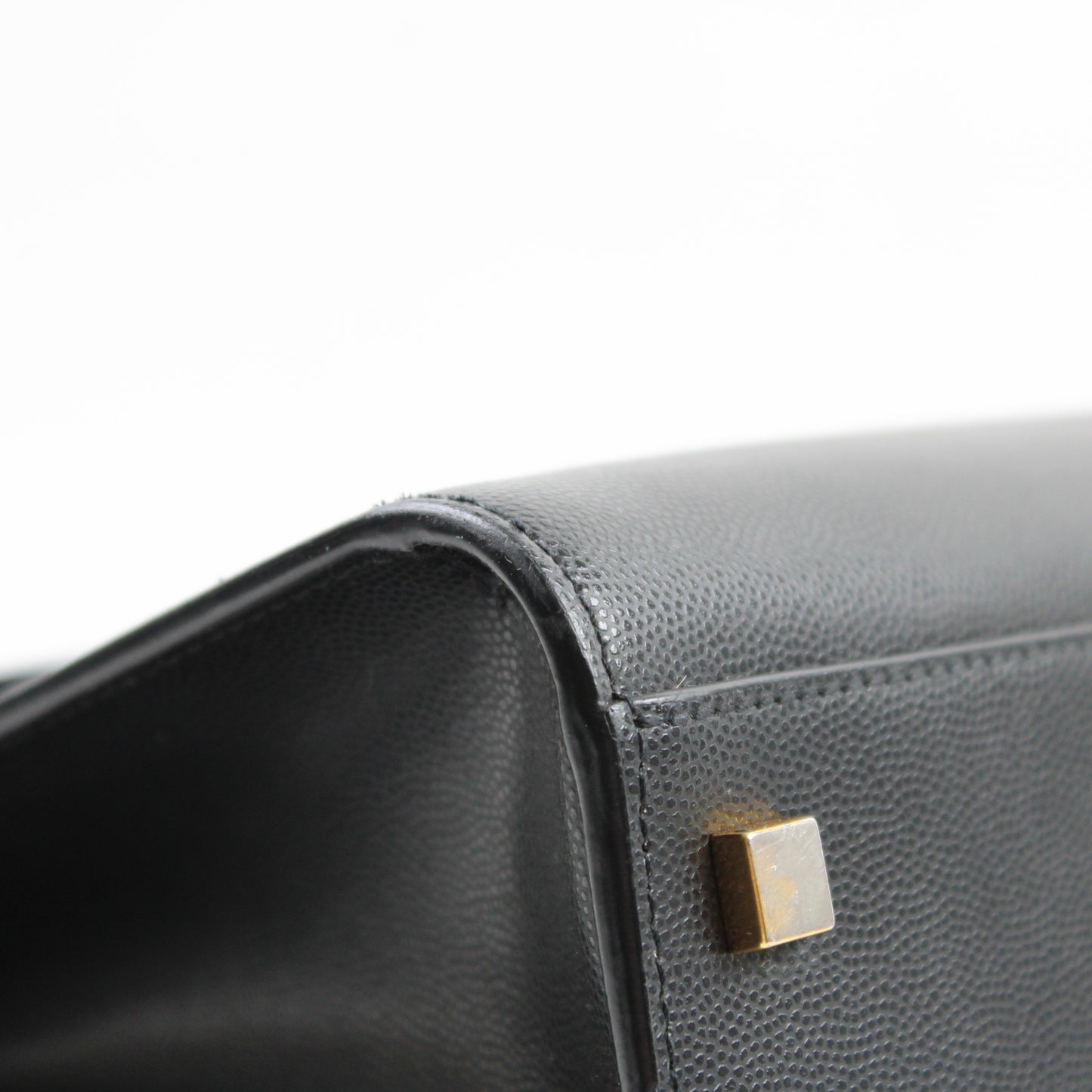 Saint Laurent Uptown Tote Media