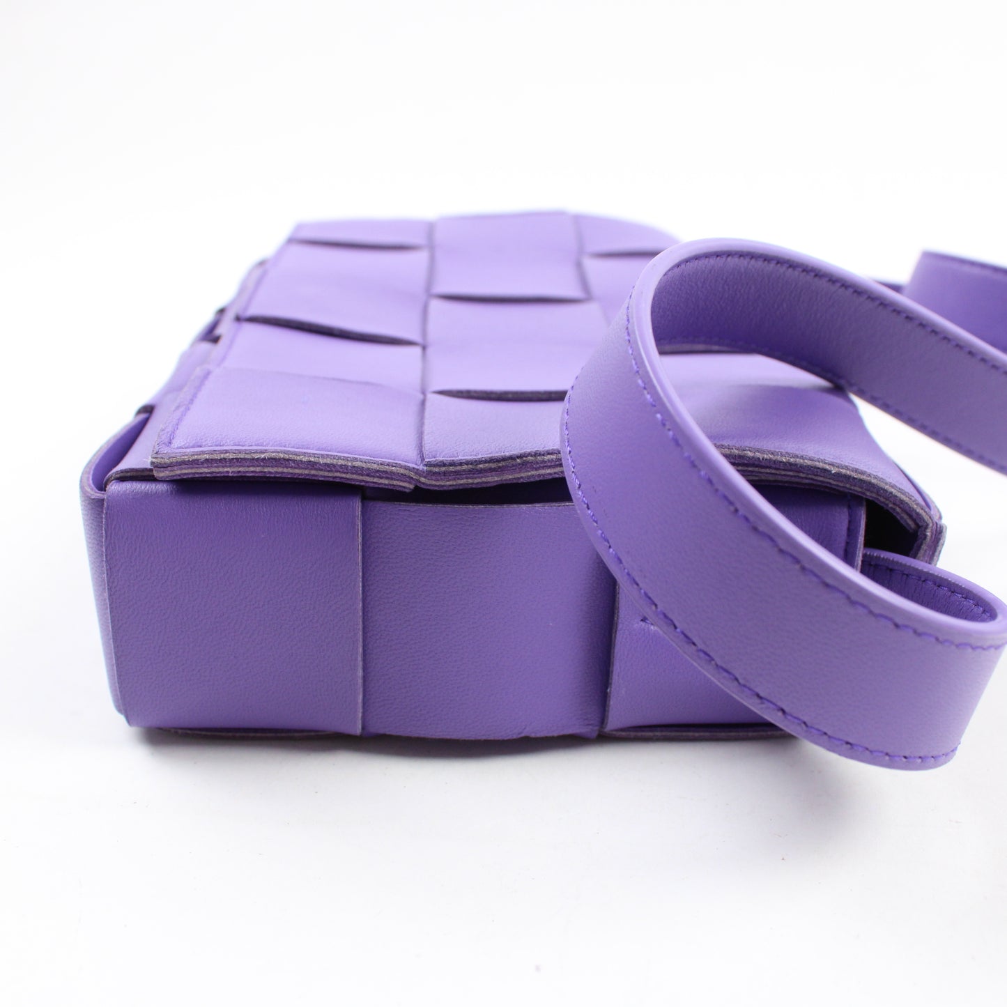 Bottega Veneta Cassette Viola