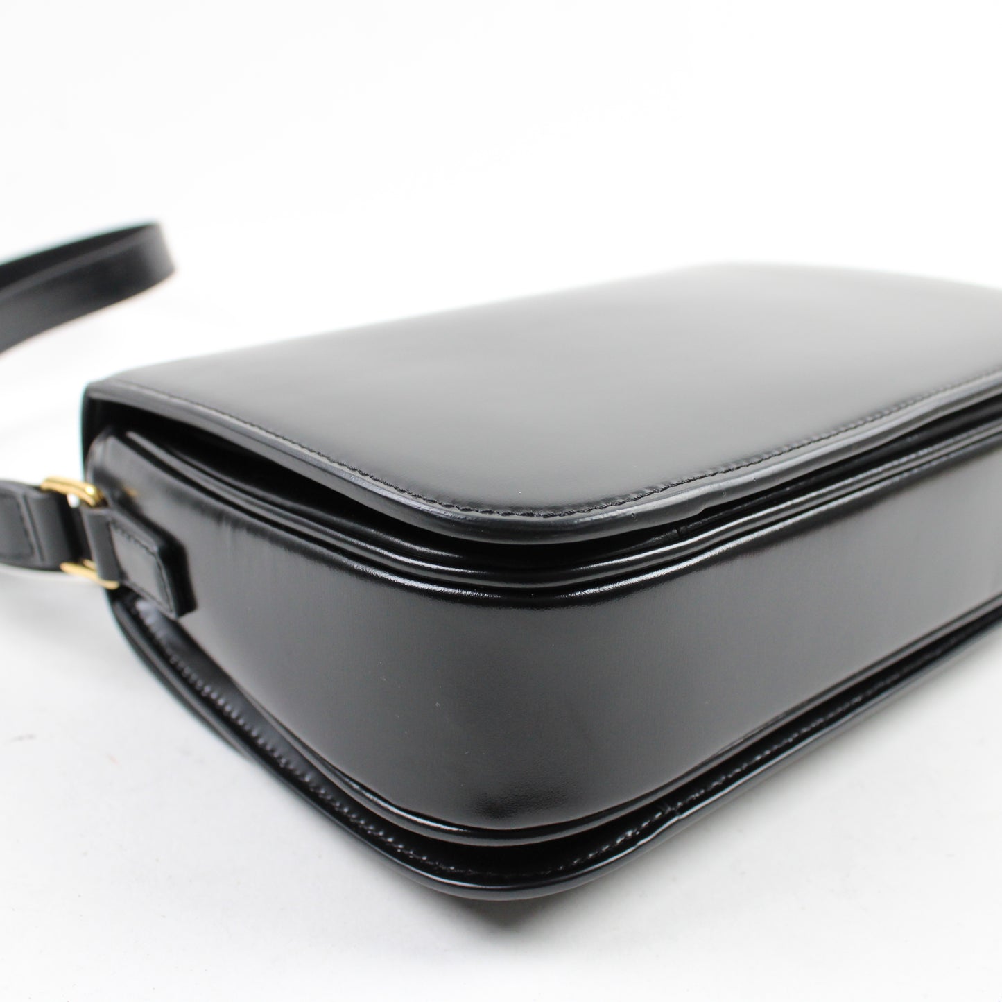 Celine Classique Triomphe