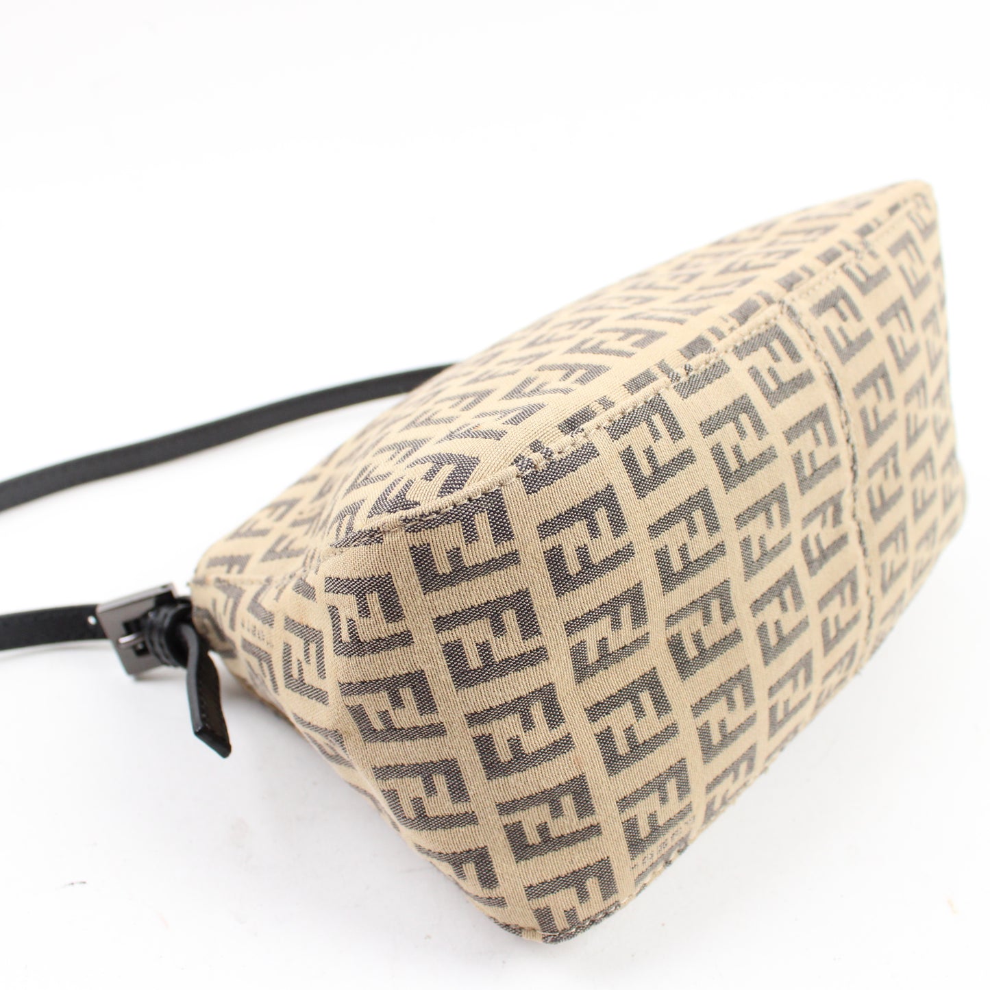 Fendi Mamma Baguette Mini