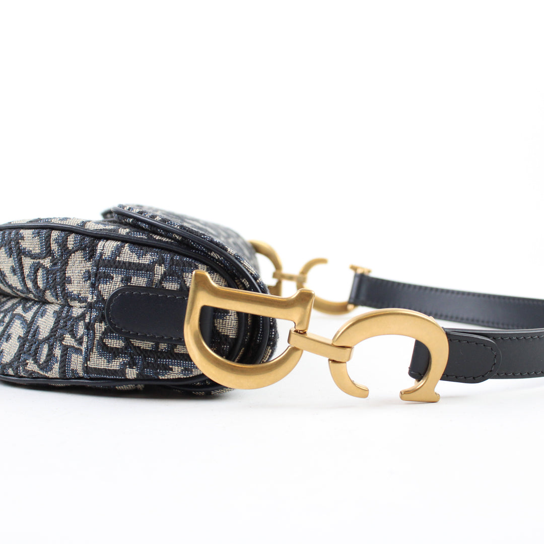 ChristIan Dior Saddle Media