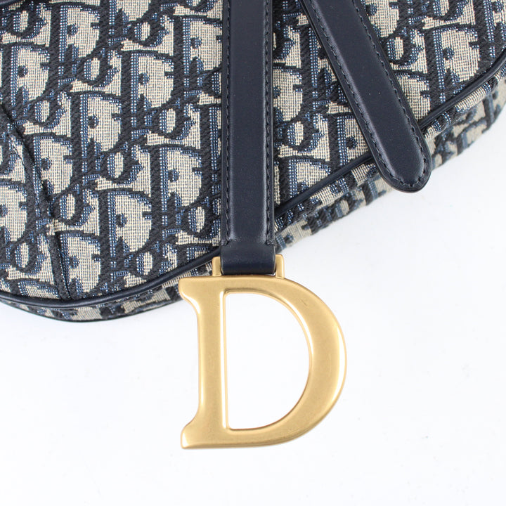 ChristIan Dior Saddle Media