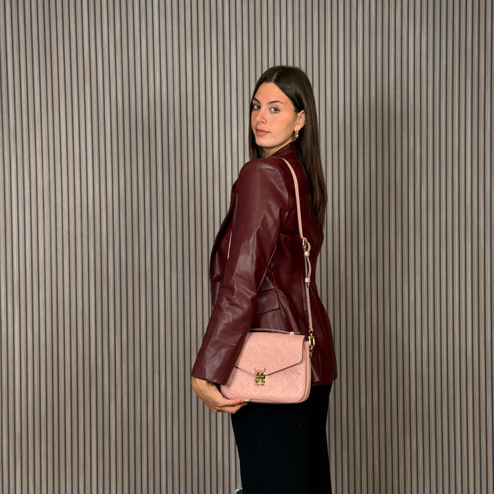 Louis Vuitton Pochette Metis