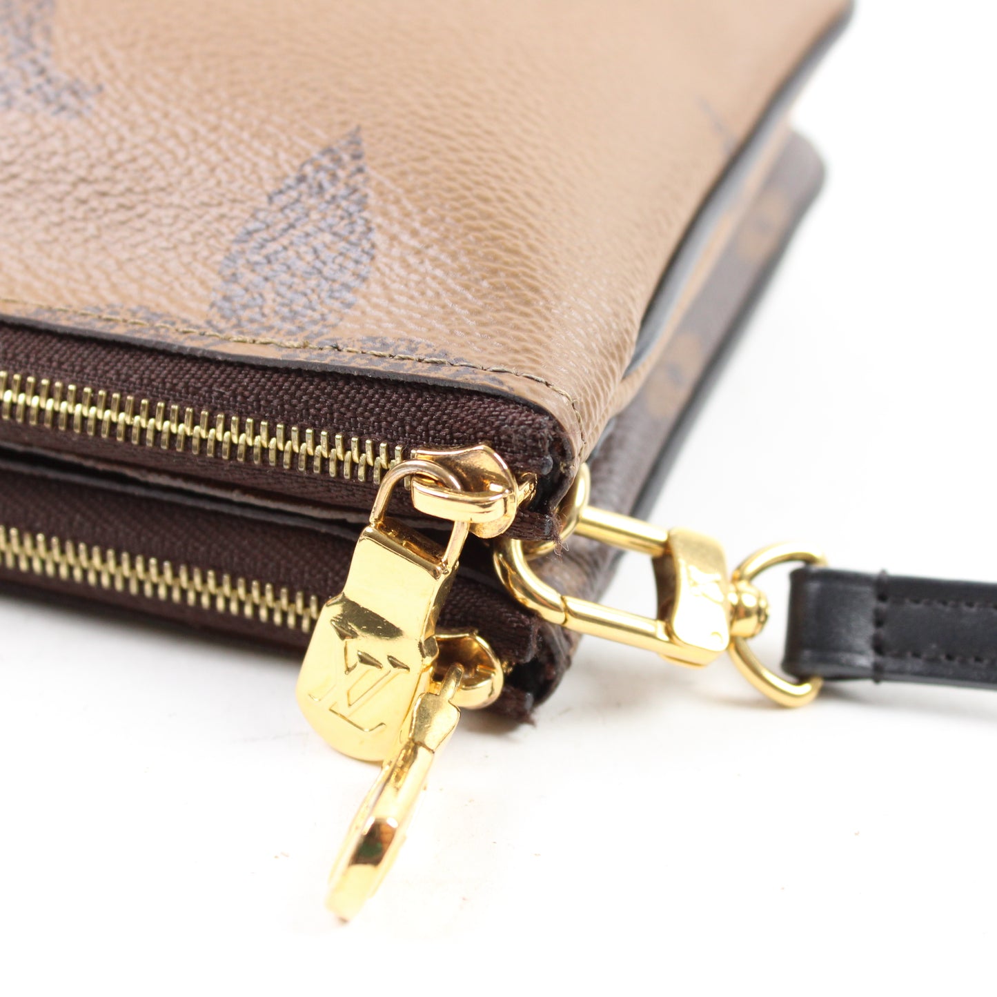 Louis Vuitton Pochette Double Zip Monogram Giant Reverse