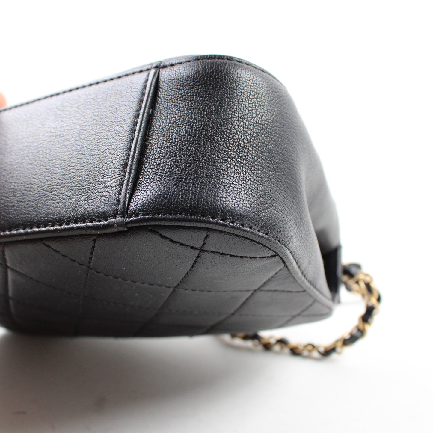 Chanel 19 Infinity Chain Top Handle