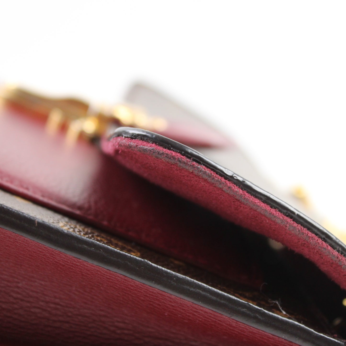 Louis Vuitton Victorie In Monogram