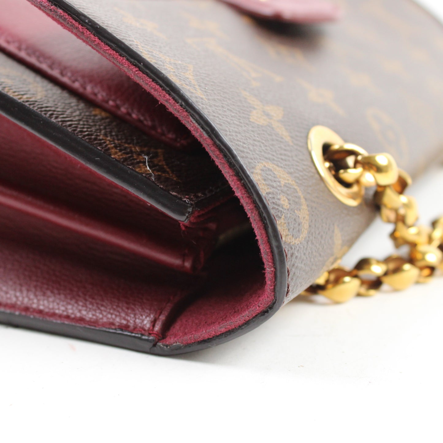 Louis Vuitton Victorie In Monogram