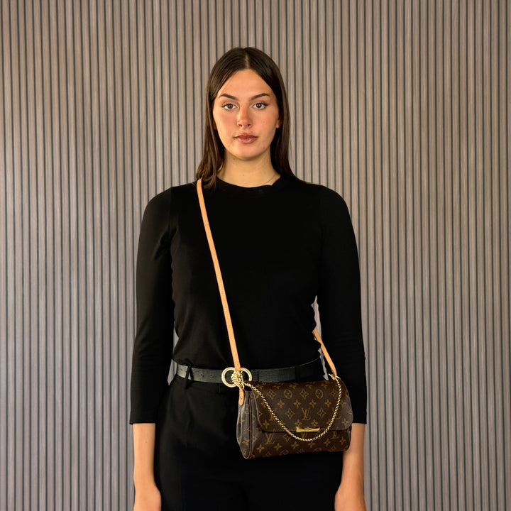 Louis Vuitton Pochette Favorite
