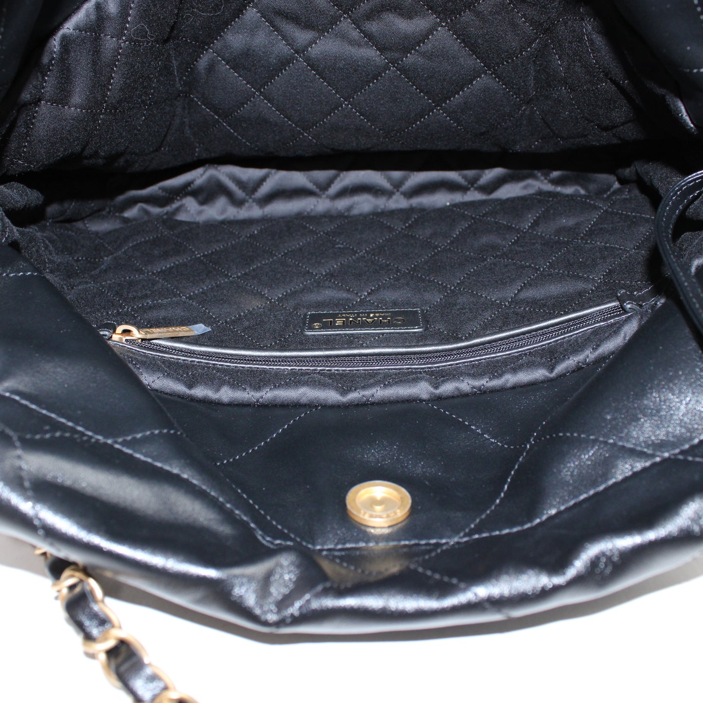 Chanel 22 Small