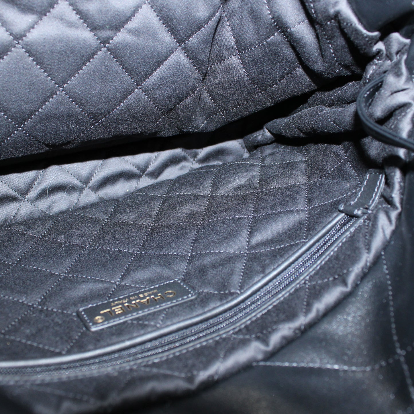 Chanel 22 Small