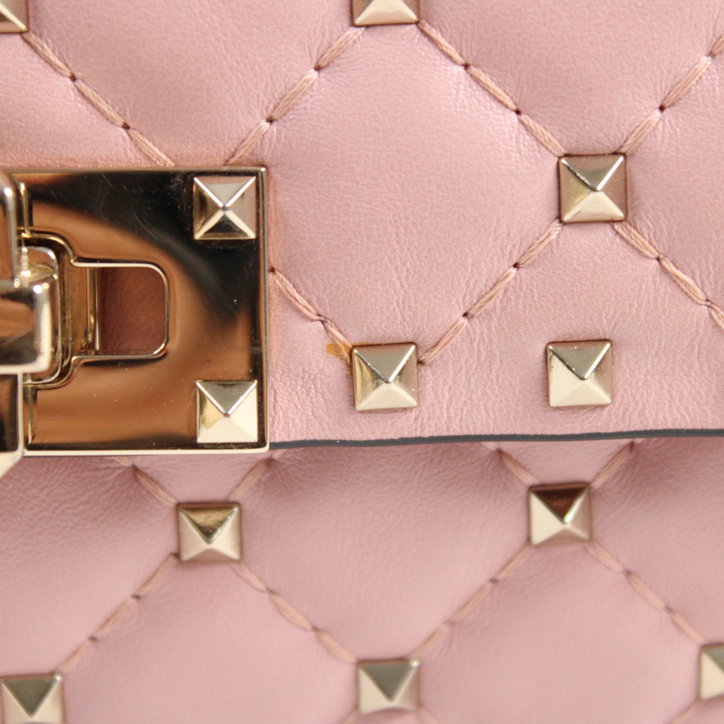 Valentino Garavani Rockstud Spike A Tracolla