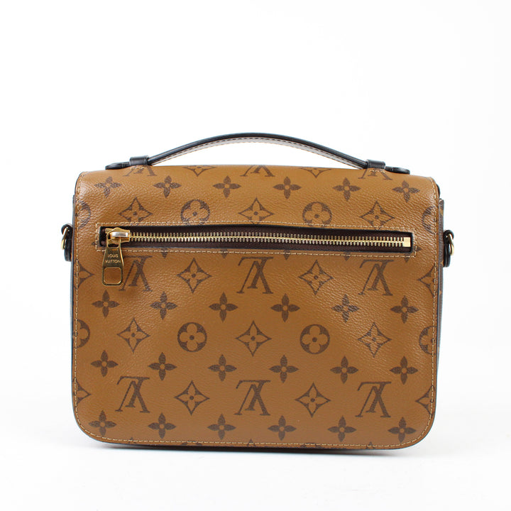 Louis Vuitton Pochette Mètis Reverse
