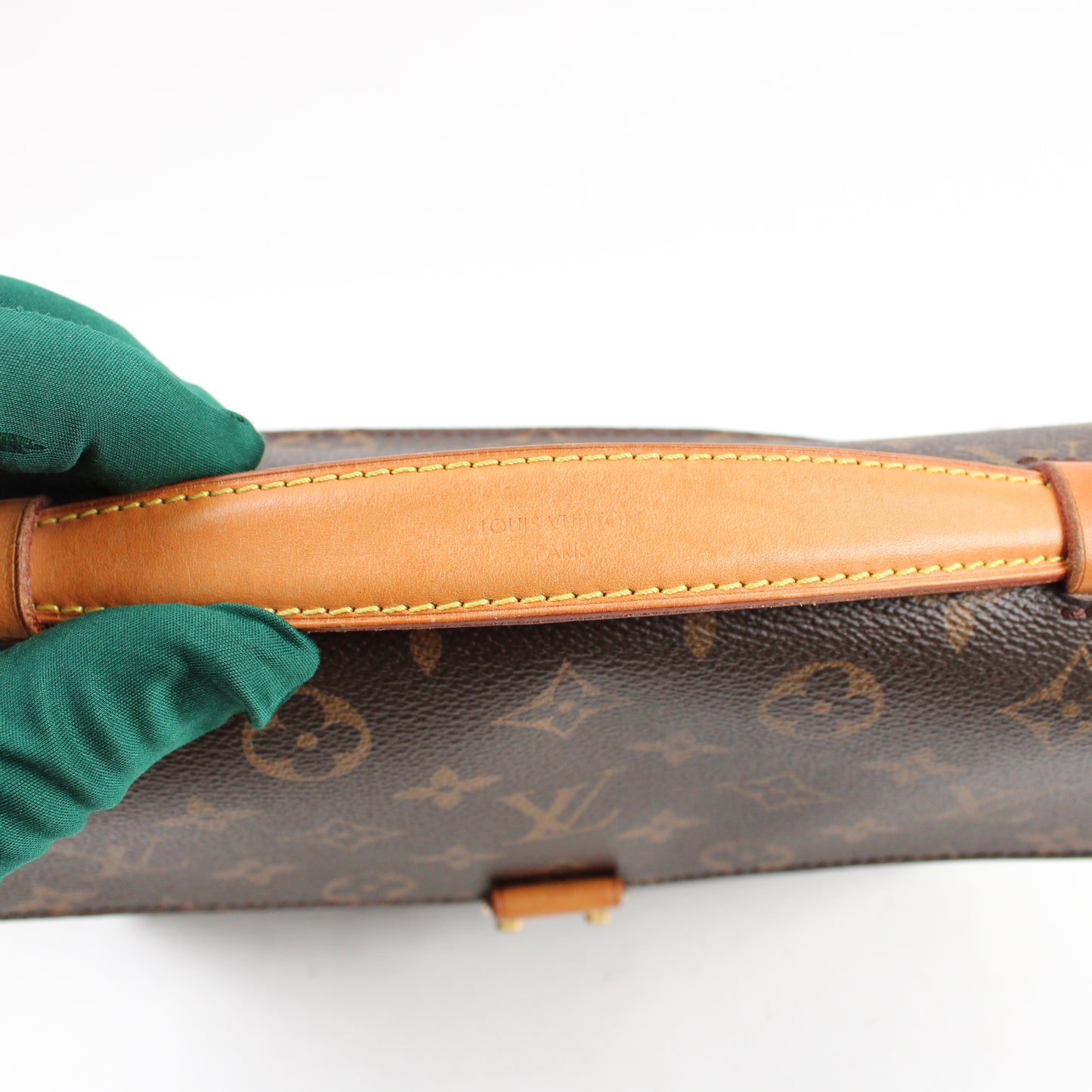 Louis Vuitton Pochette Mètis Monogram