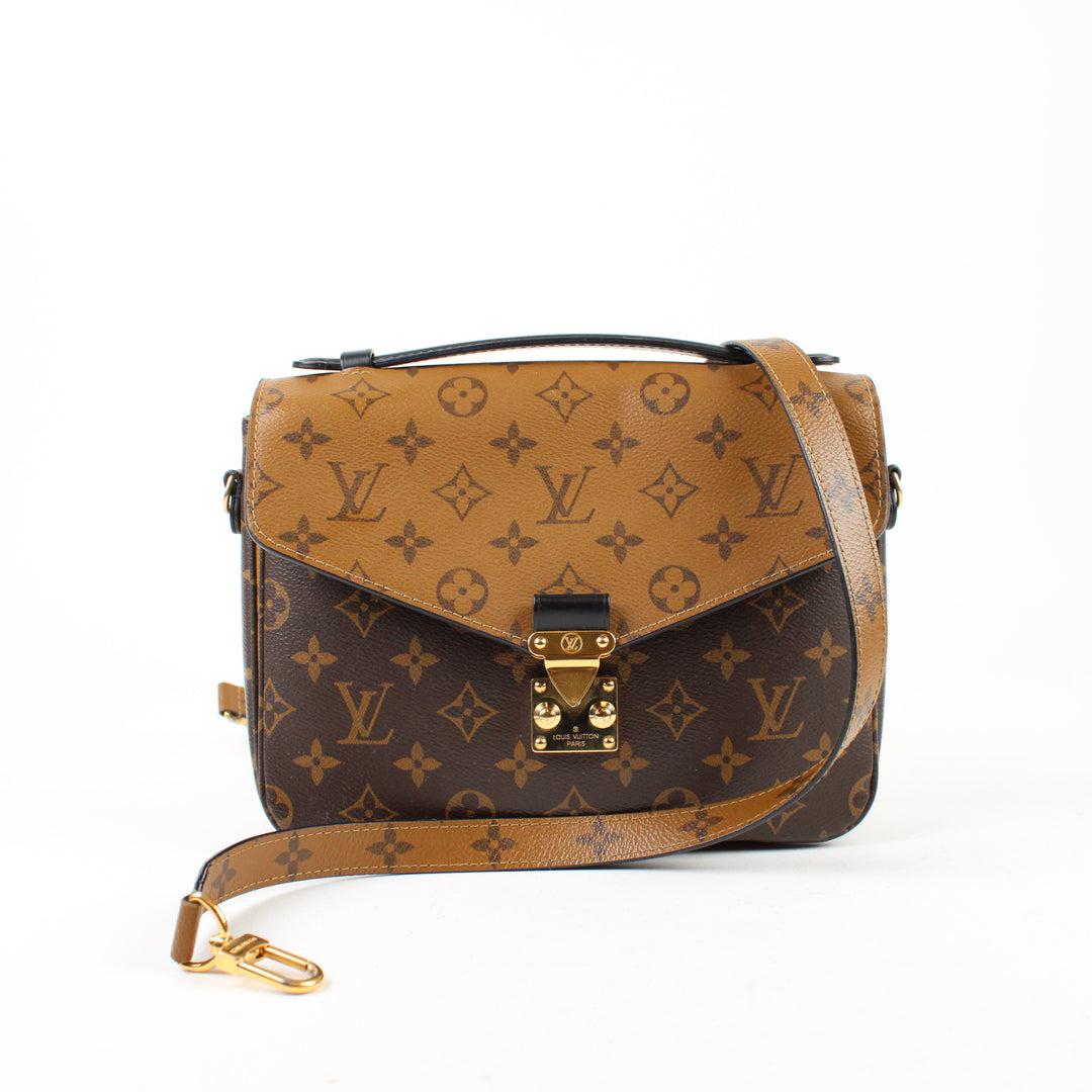 Louis Vuitton Pochette Mètis Reverse