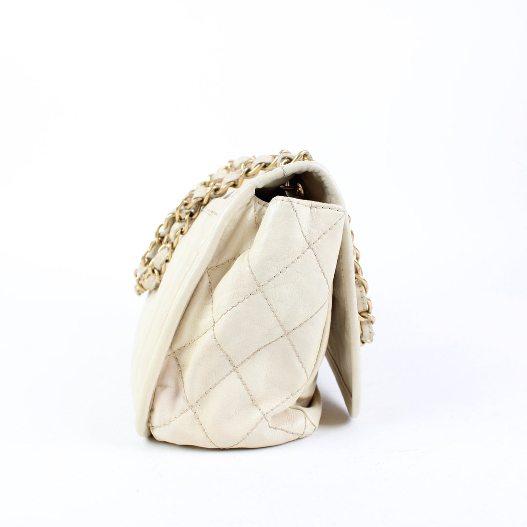 Chanel Reissue 2.55