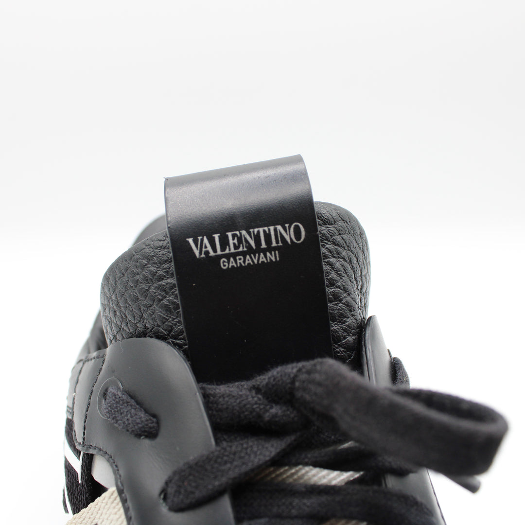 Valentino Garavani Sneakers Taglia 40.5
