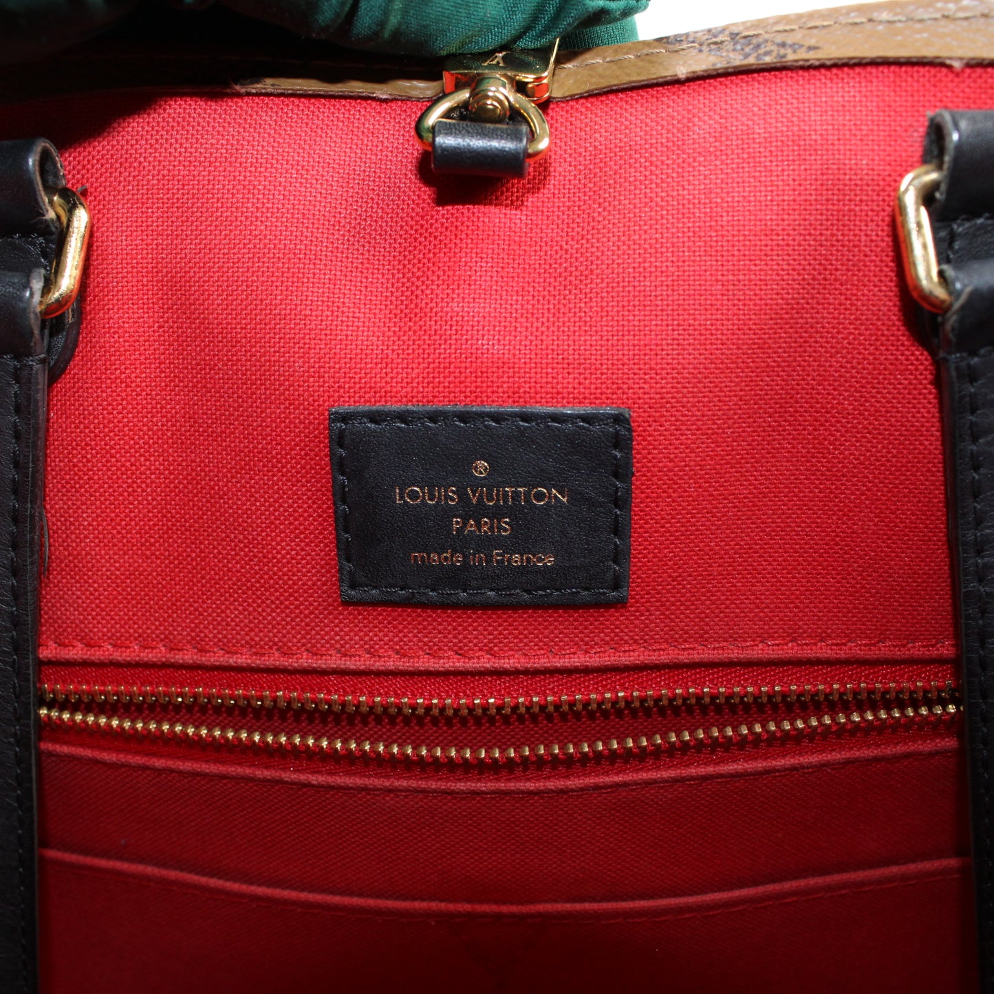 Louis Vuitton OnTheGo MM