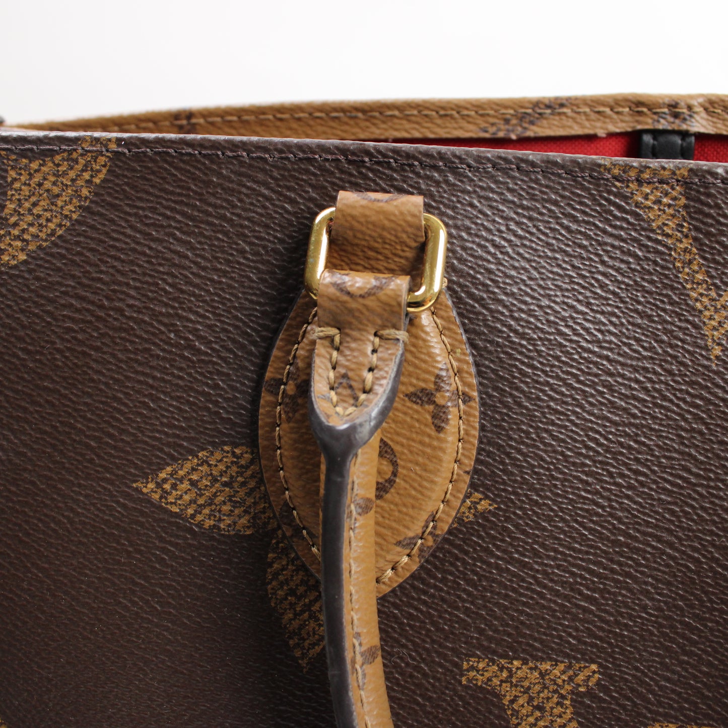 Louis Vuitton OnTheGo MM