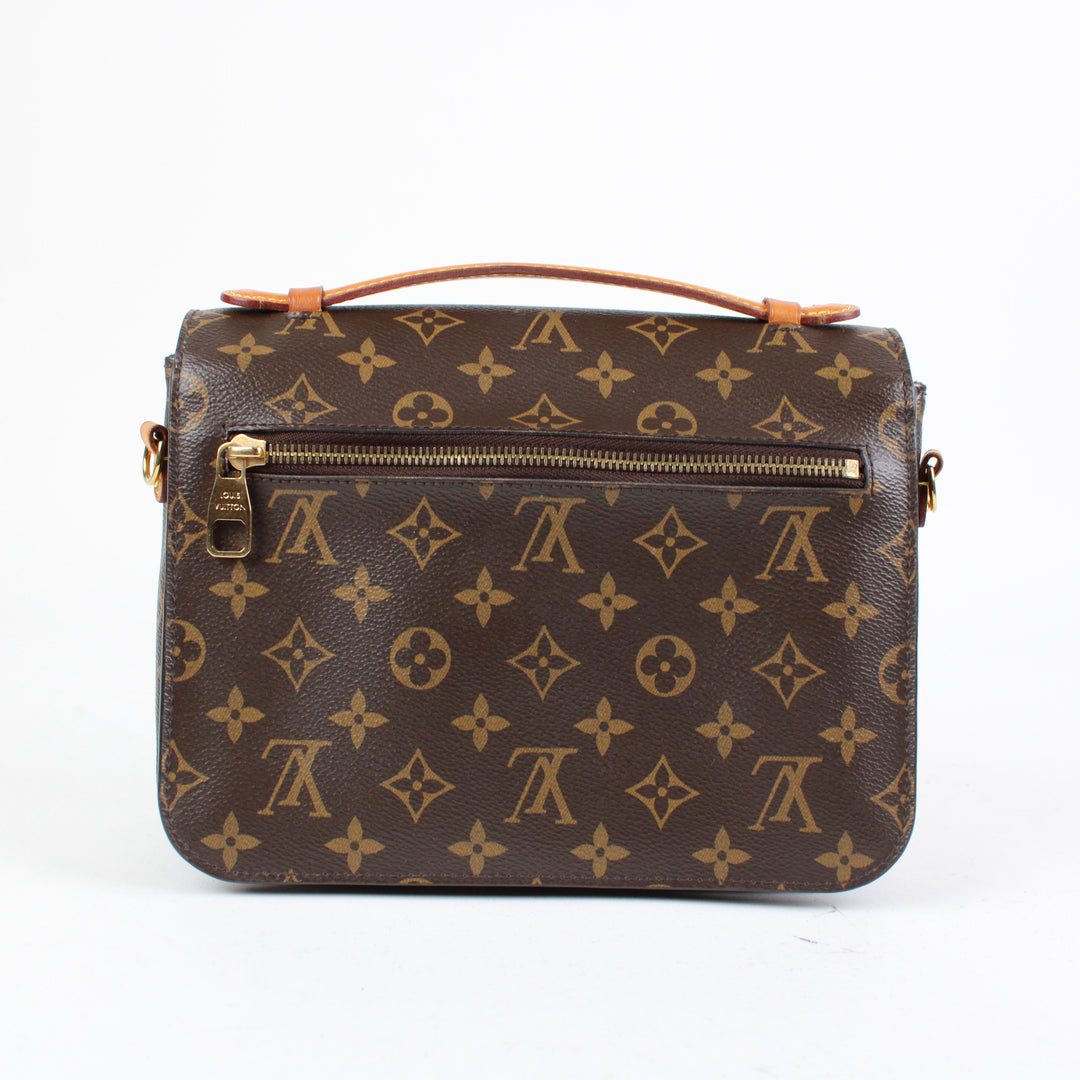 Louis Vuitton Pochette Metis