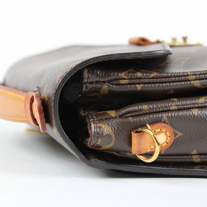 Louis Vuitton Pochette Metis