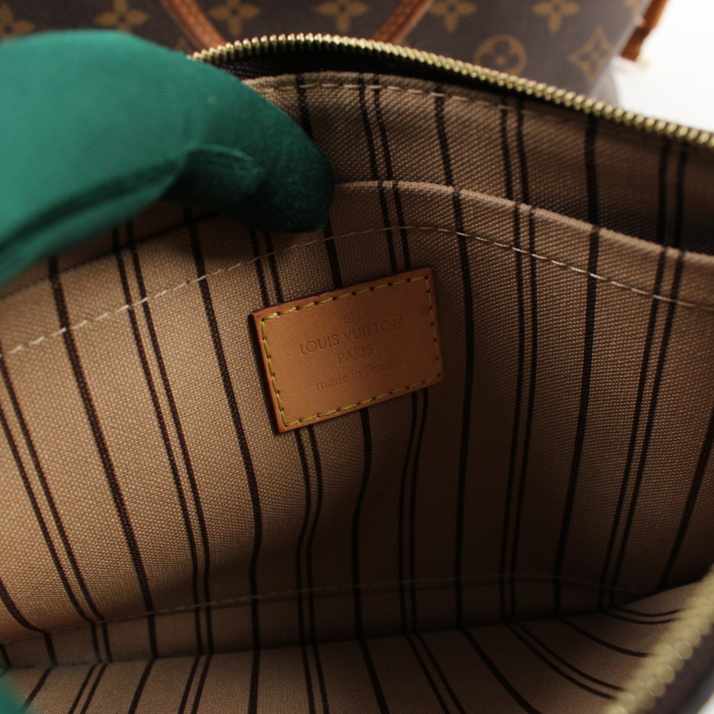 Louis Vuitton Neverfull MM Monogram