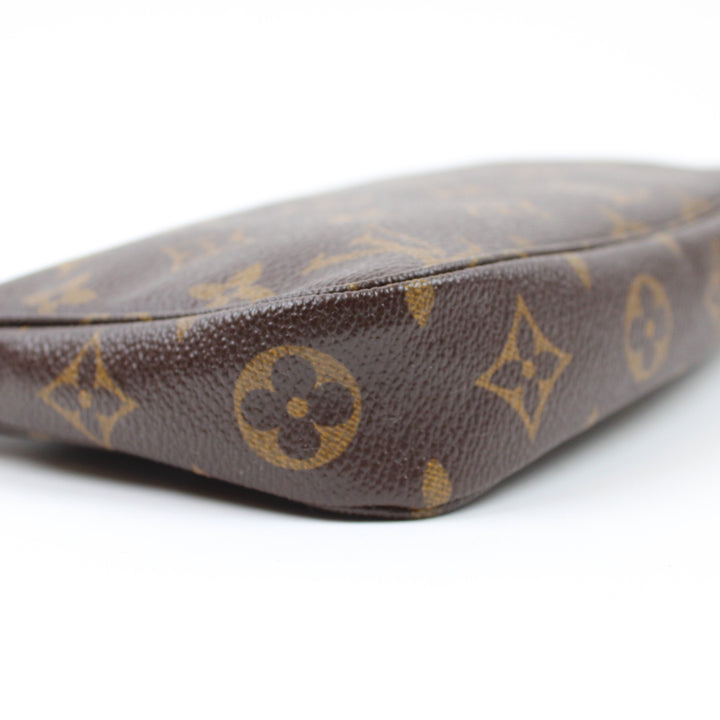 Louis Vuitton Pochette Accessories