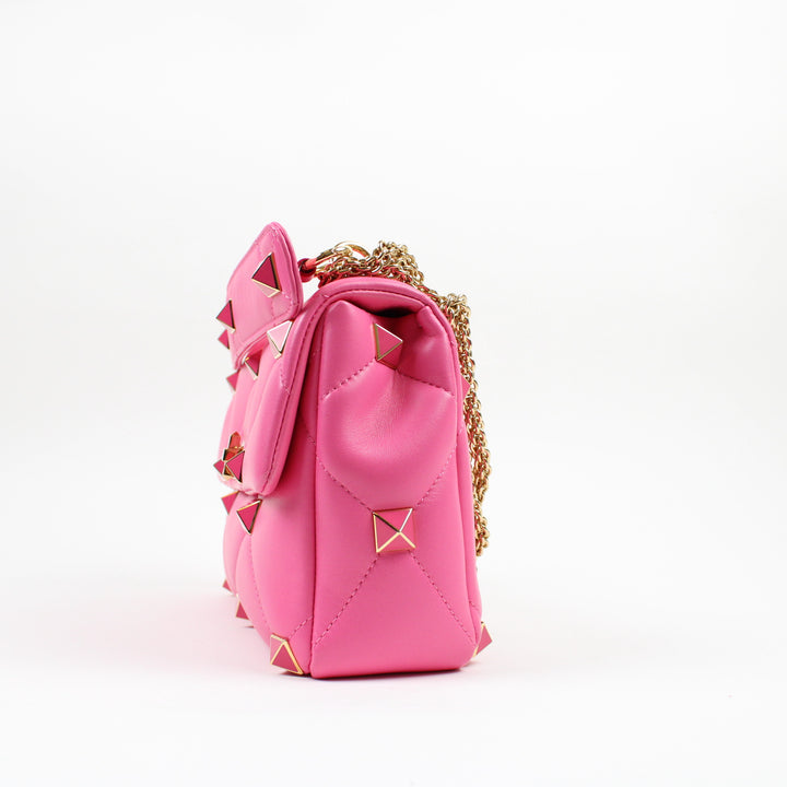 Valentino Garavani Roman Stud Media