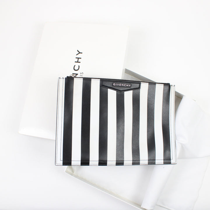 Givenchy Pochette