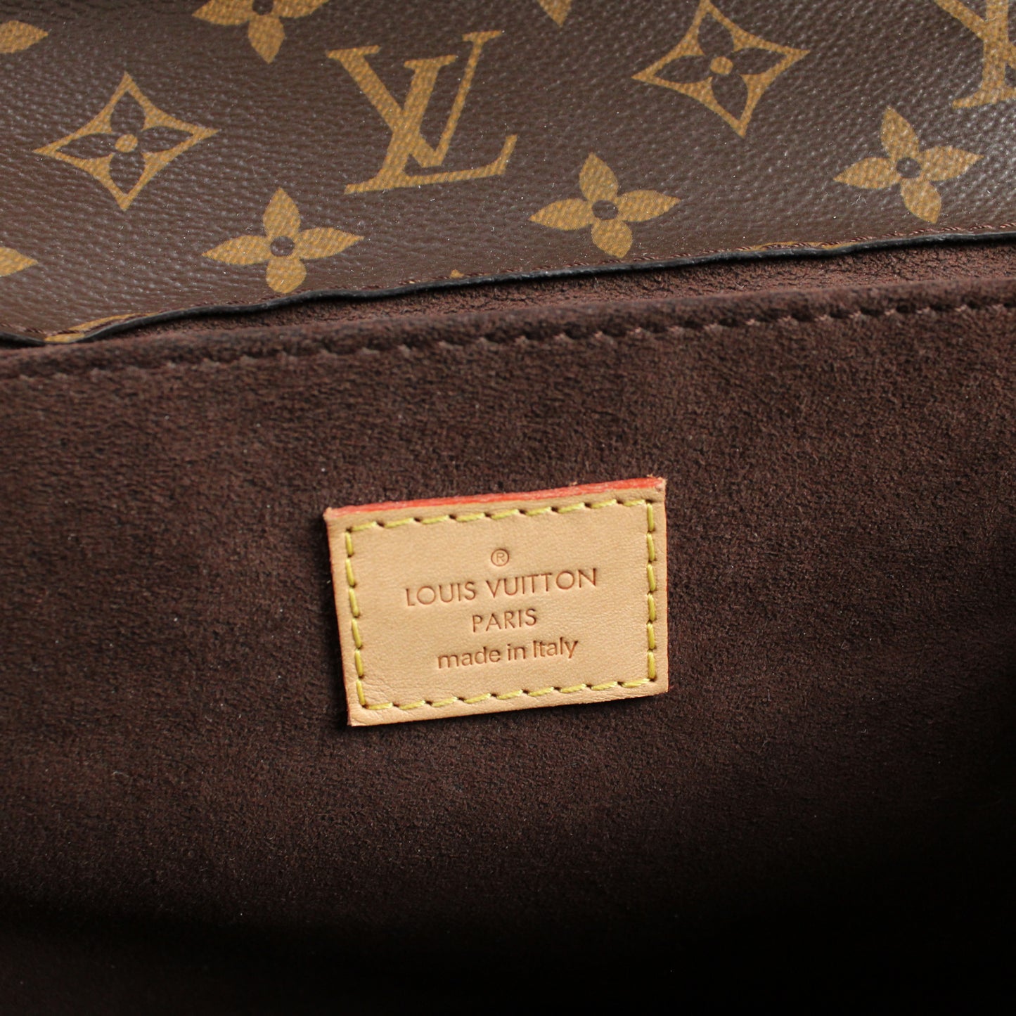 Louis Vuitton Pochette Mètis Monogram