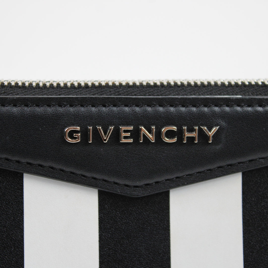 Givenchy Pochette