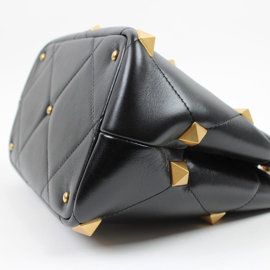 Valentino Garavani Roman Stud