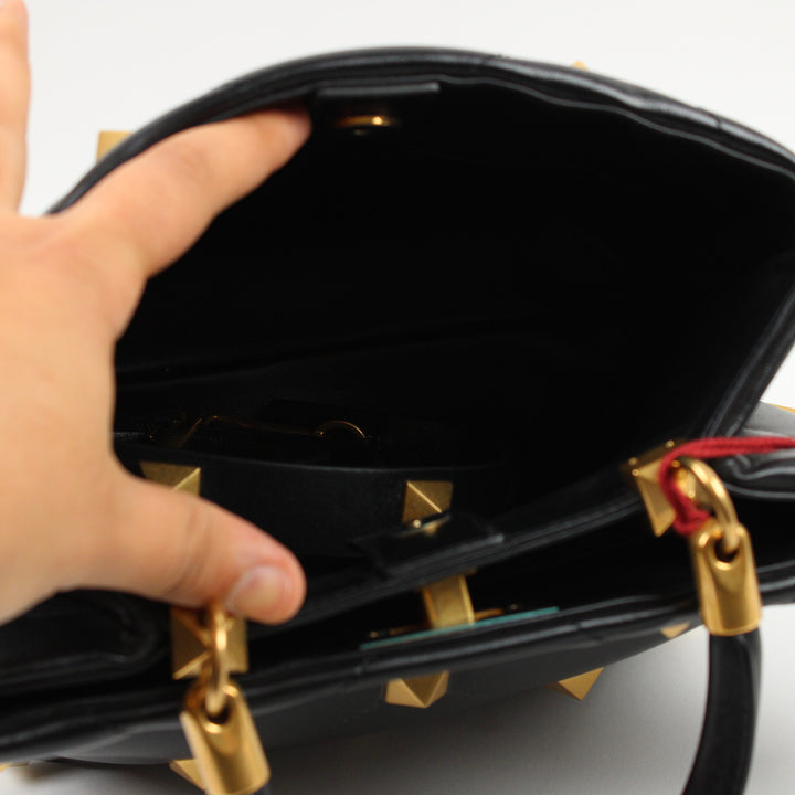 Valentino Garavani Roman Stud