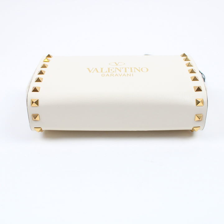 Valentino Garavani Rockstud Alcove Pochette