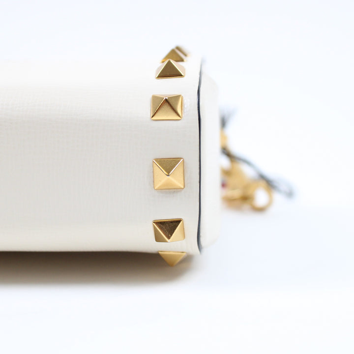 Valentino Garavani Rockstud Alcove Pochette