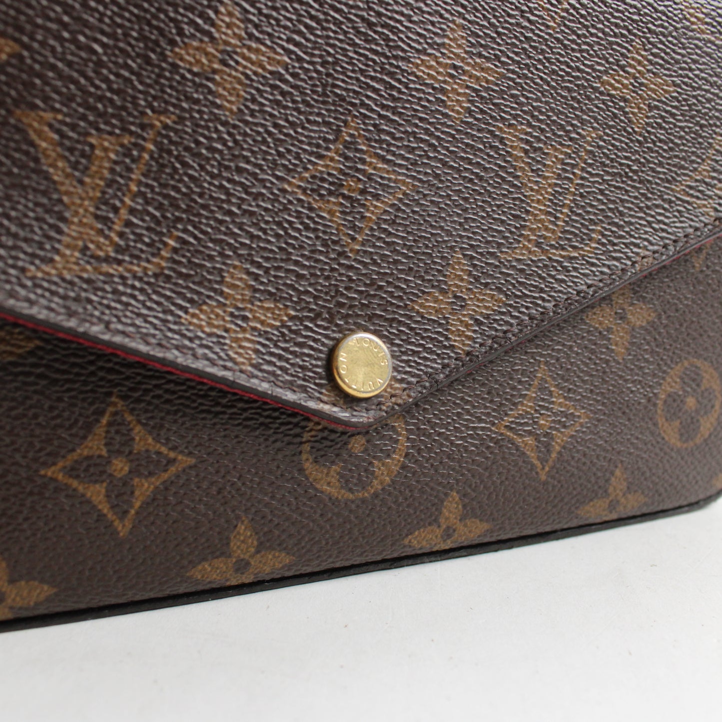 Louis Vuitton Pochette Fèliciè Monogram