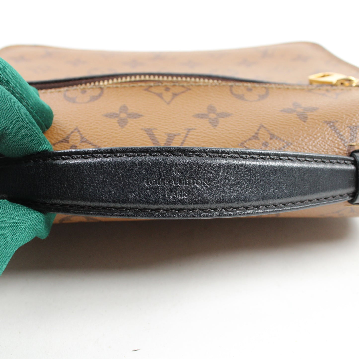 Louis Vuitton Pochette Mètis Reverse