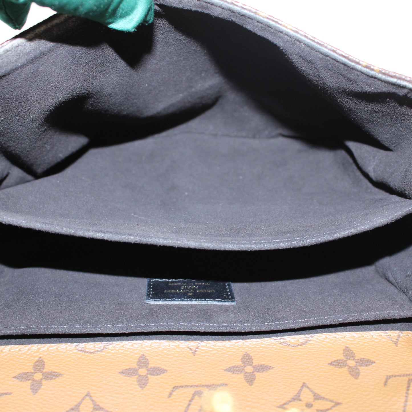 Louis Vuitton Pochette Mètis Reverse