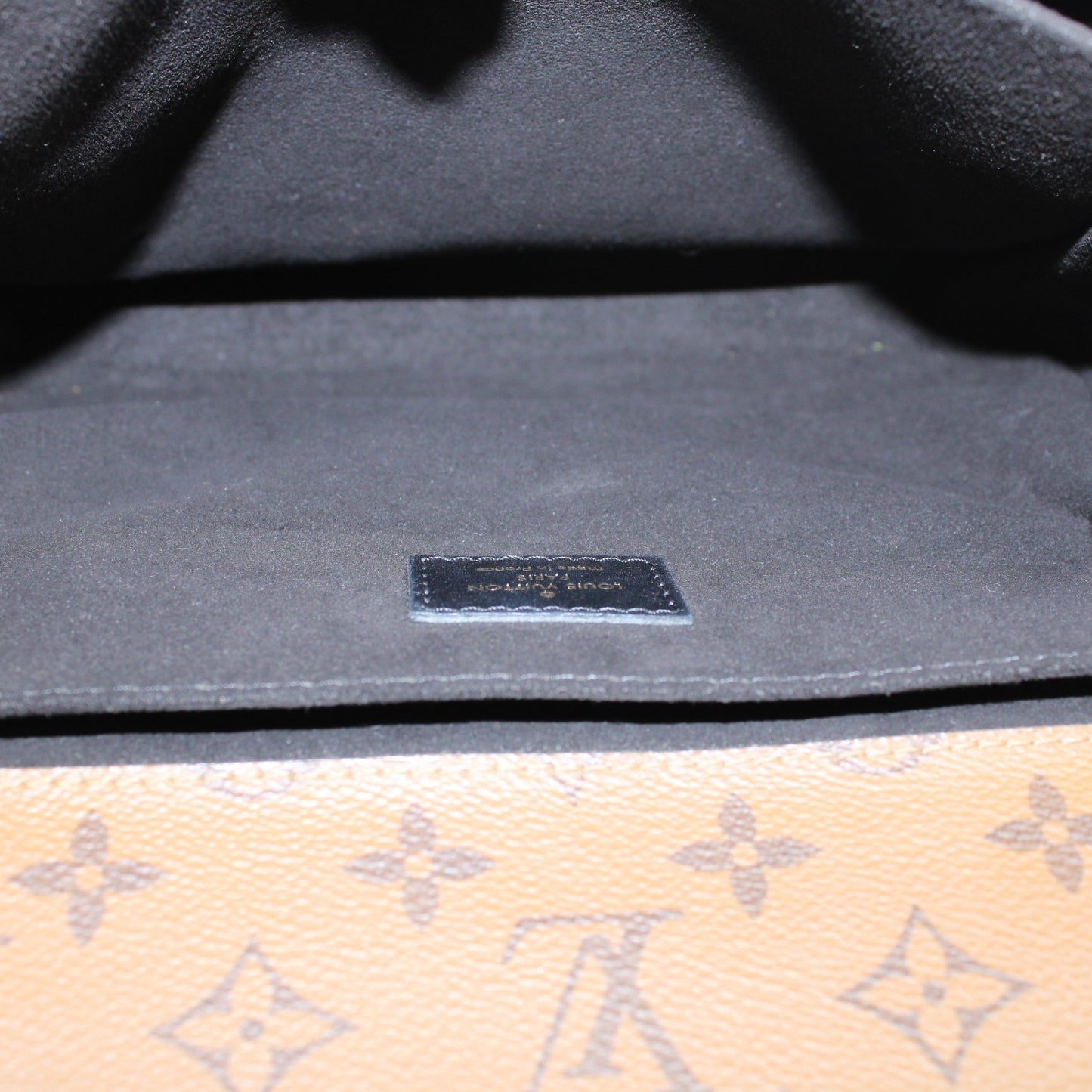 Louis Vuitton Pochette Mètis Reverse