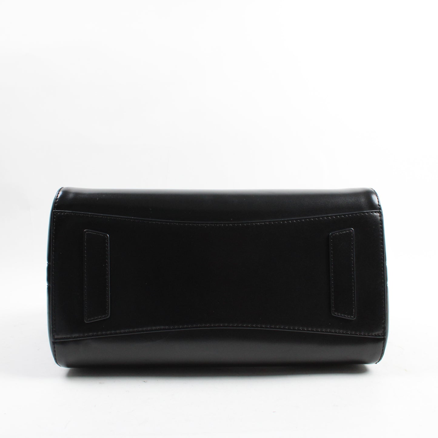 Givenchy Antigona Media