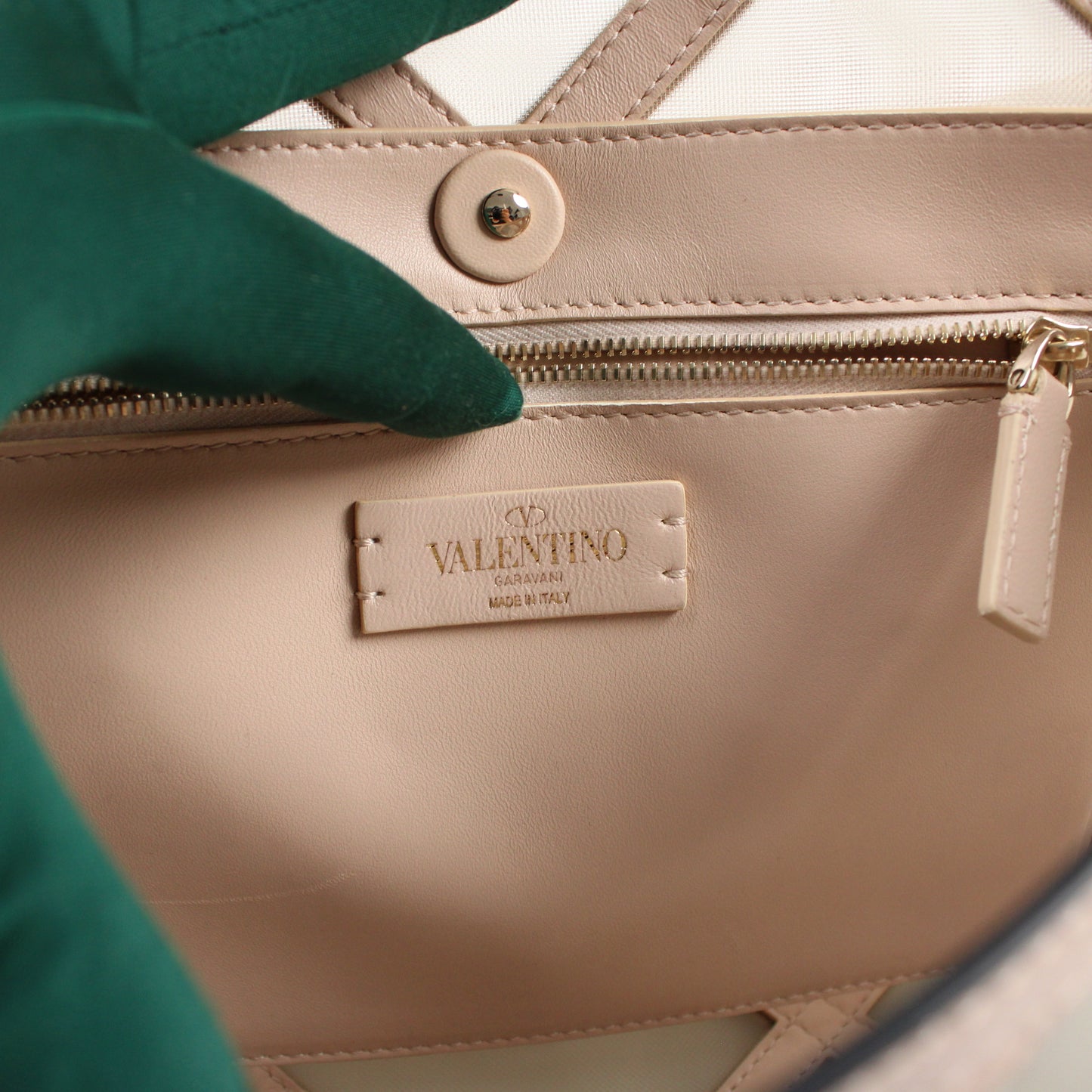 Valentino Garavani Roman Stud