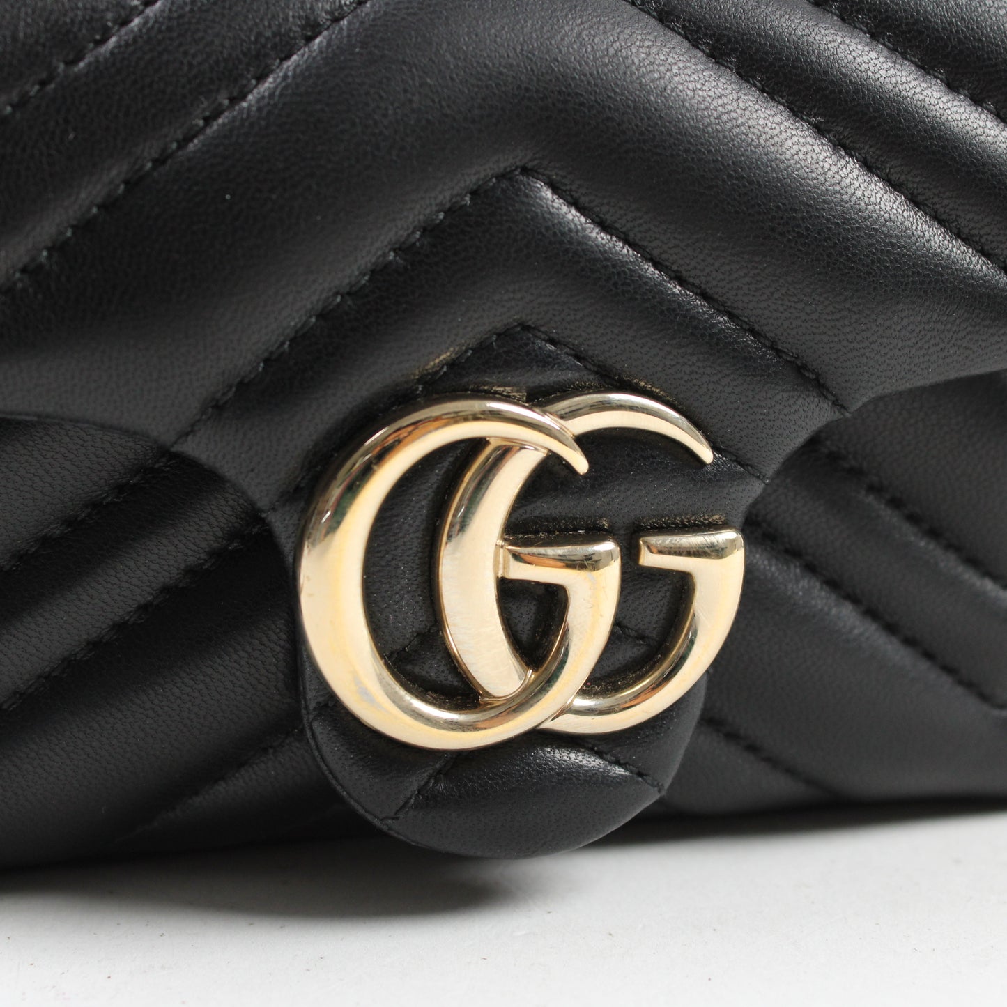 Gucci GG Marmont Super Mini