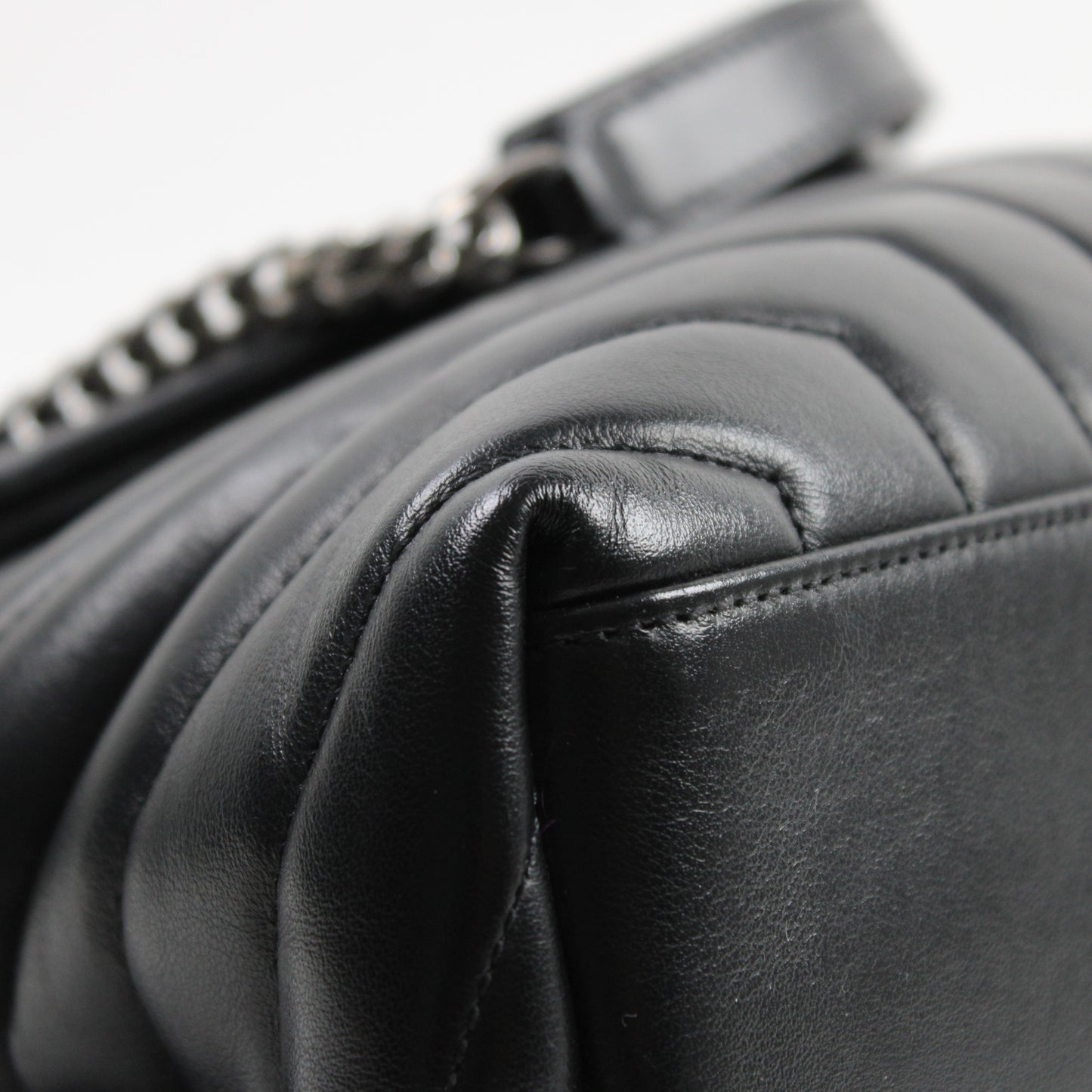 Saint Laurent Lou Lou Media